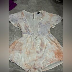 Forever 21 lilac peach and white coverup
